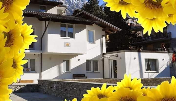 Il Girasole Hotel Saint-Vincent Luaran gambar