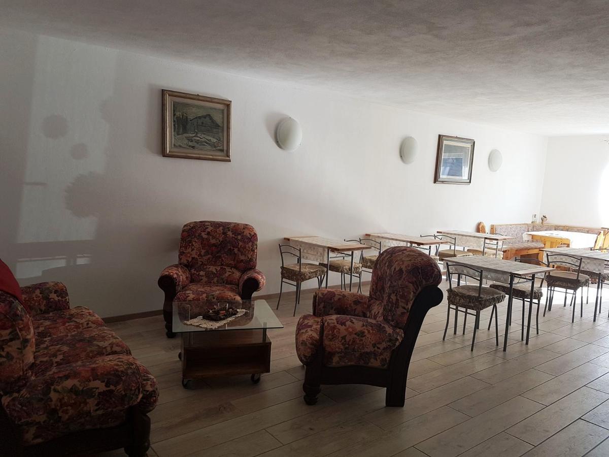 Il Girasole Hotel Saint-Vincent Luaran gambar