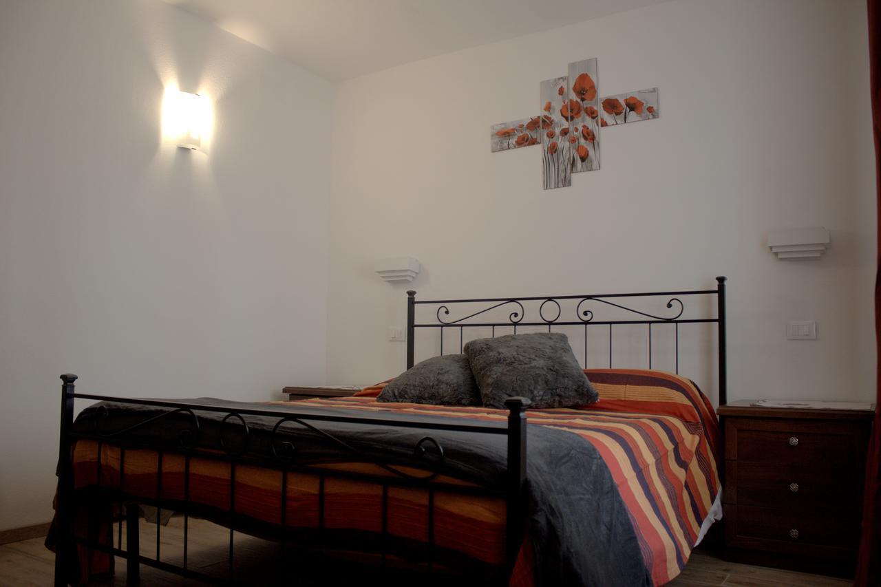 Il Girasole Hotel Saint-Vincent Luaran gambar