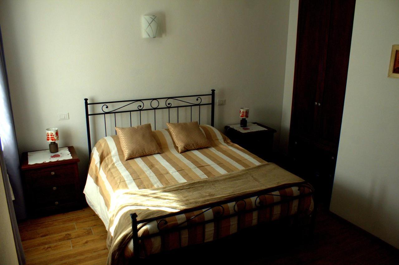 Il Girasole Hotel Saint-Vincent Luaran gambar